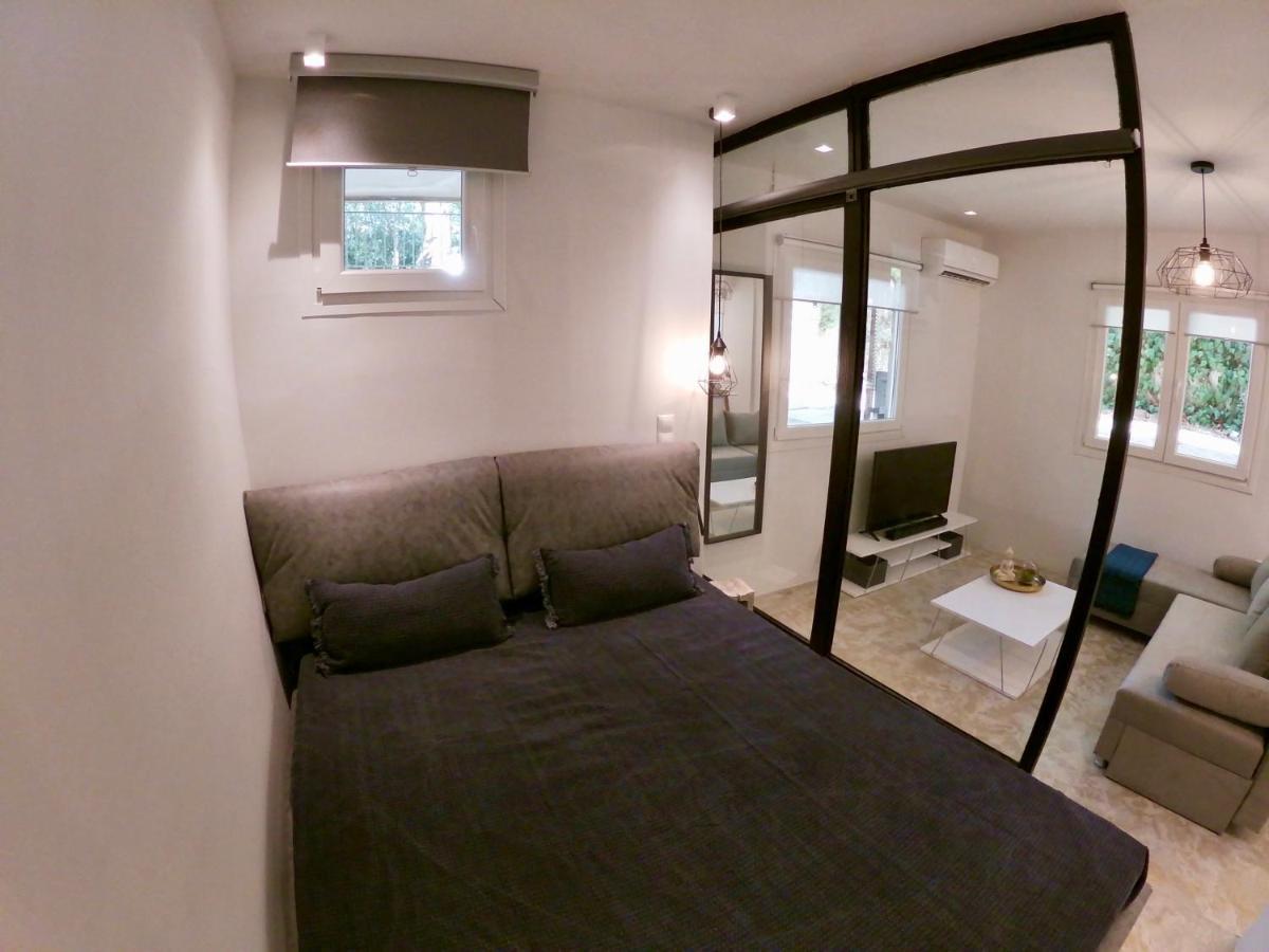 Renovated Apartment In Kifissia Center Near Metro G25 أثينا المظهر الخارجي الصورة